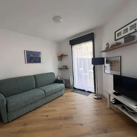 Apartment Monet - Petite Terrasse - Parking Privatif